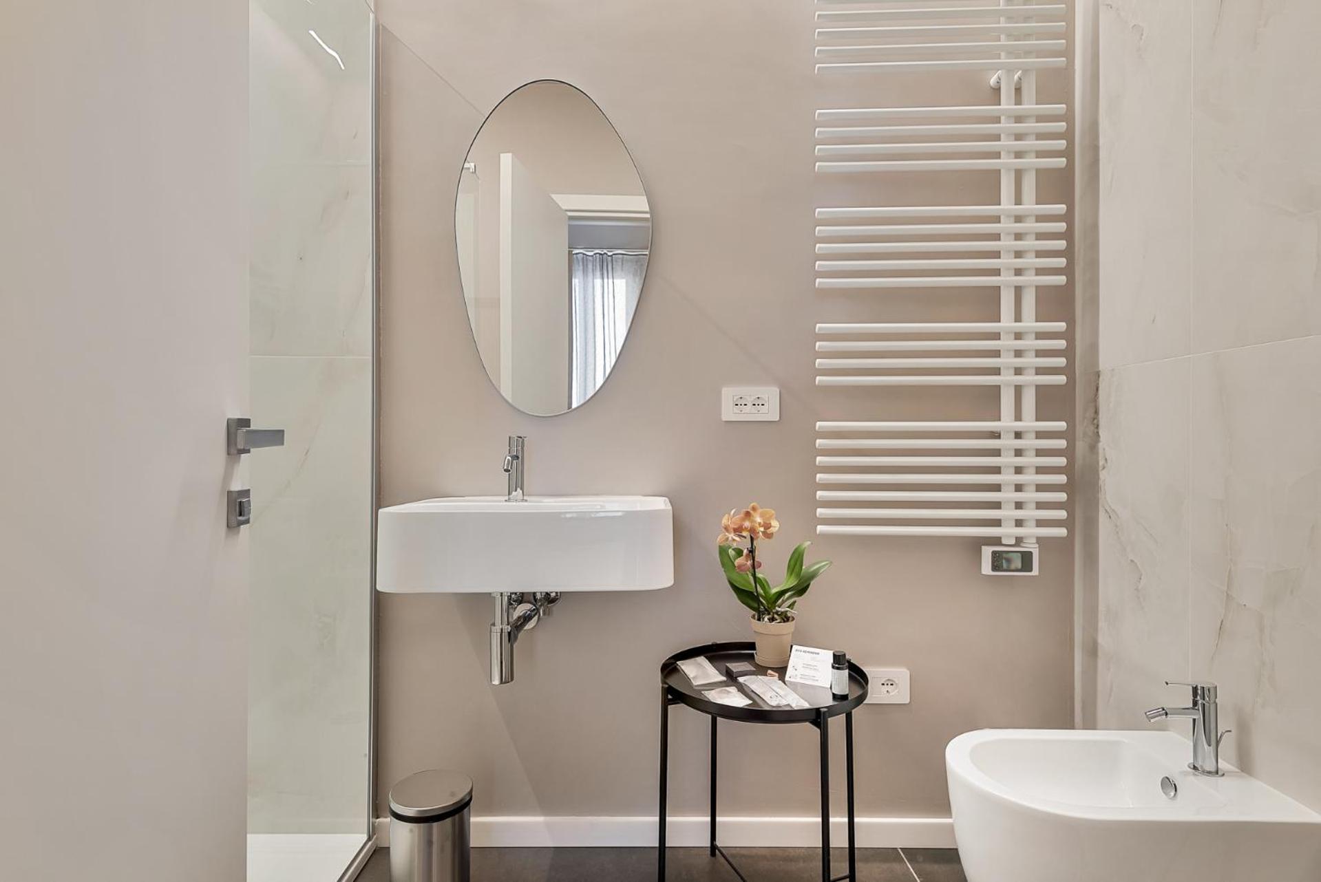 D & D Rooms Специя Экстерьер фото