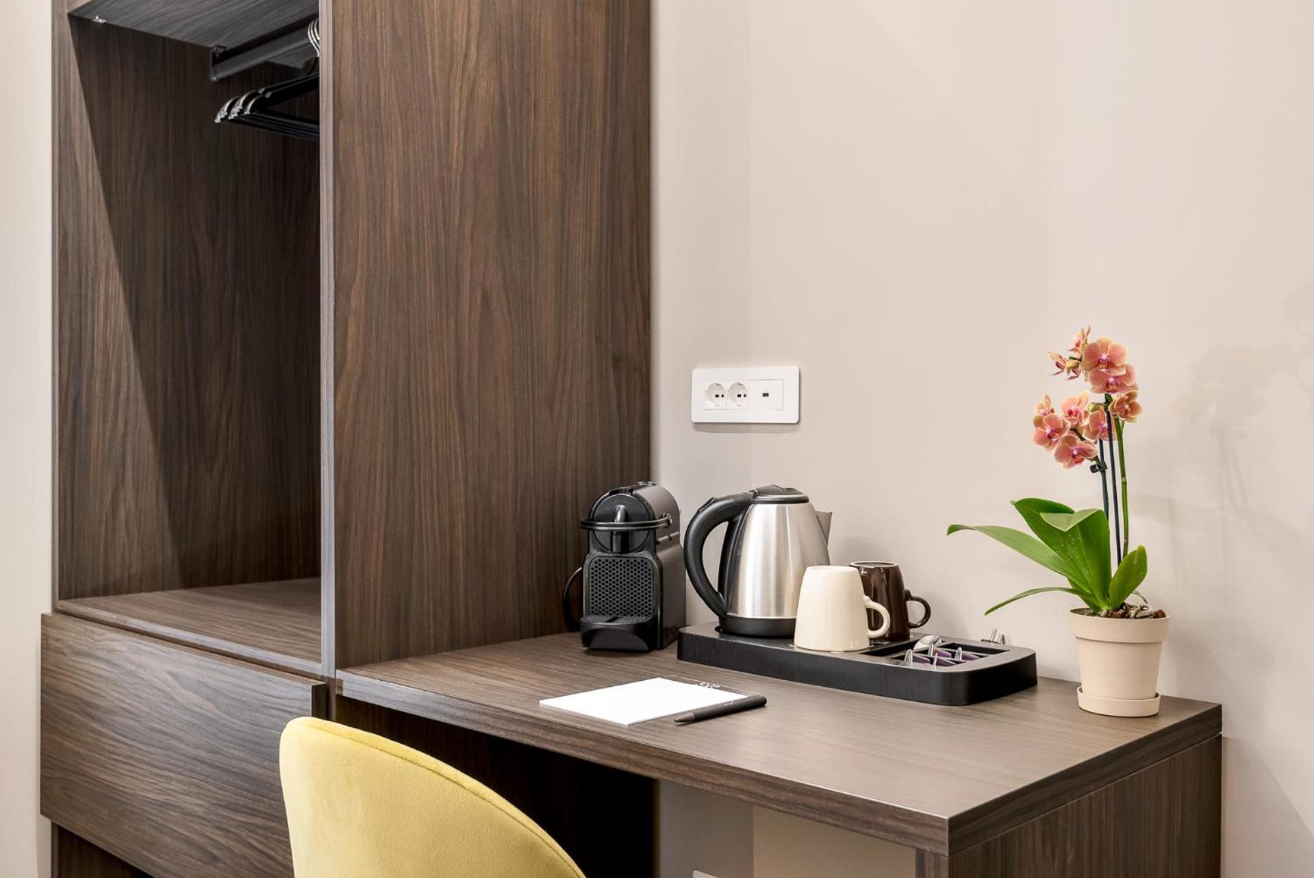 D & D Rooms Специя Экстерьер фото